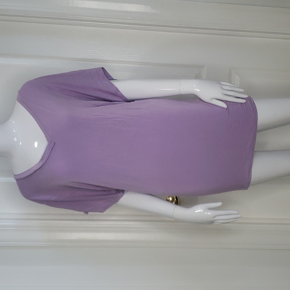 🤯3/$12 Lock & Love Purple Long Top Size Medium